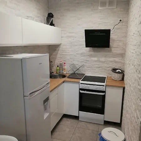 Green Hill Apartament *